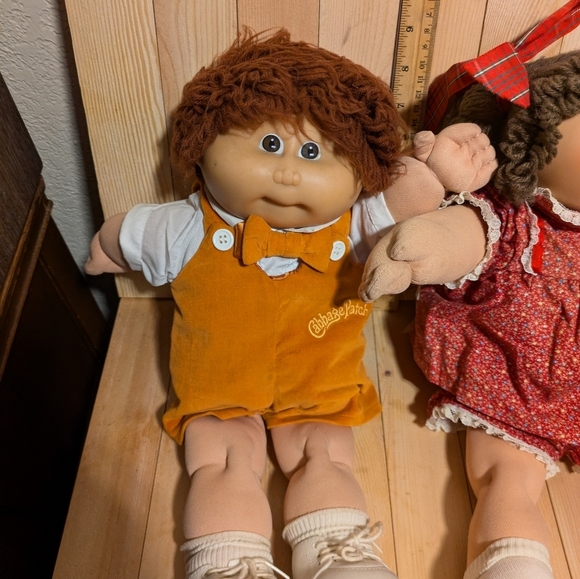 Cabbage patch kids Xavier Roberts edition Dolls - Orange and Red Outfits - Picture 3 of 12